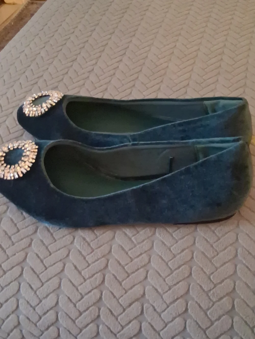 Lane Bryant Emerald Green Velvet Flats with Rhinestone Brooch